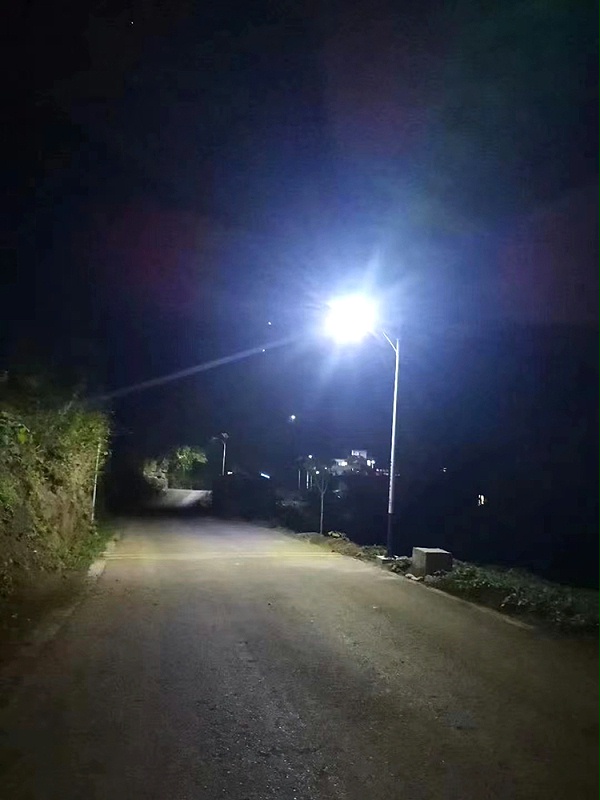 云南太阳能路灯_led太阳能路灯_j9九游会太阳能路灯厂家