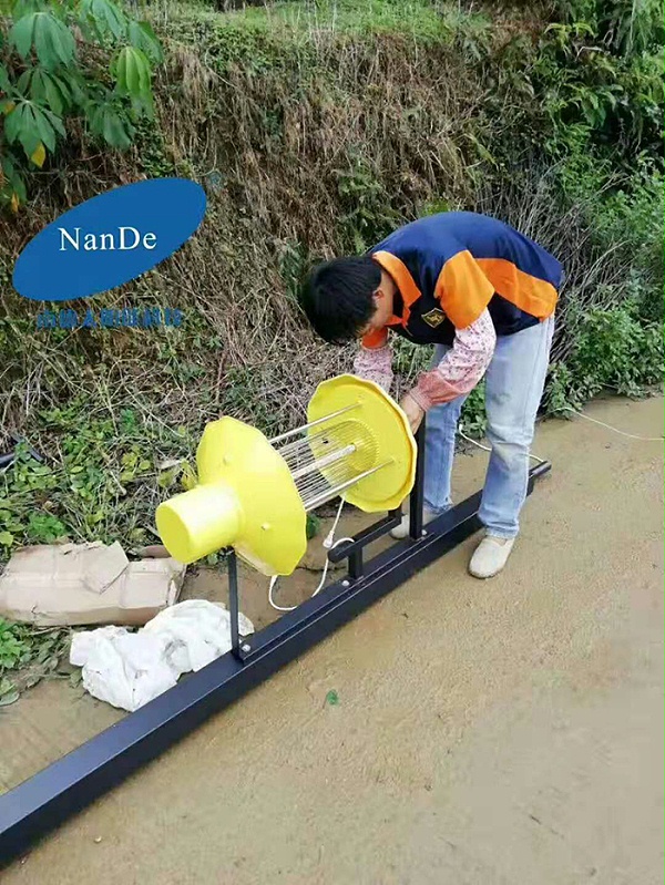 太阳能杀虫灯安装 稻田杀虫灯 j9九游会杀虫灯厂家