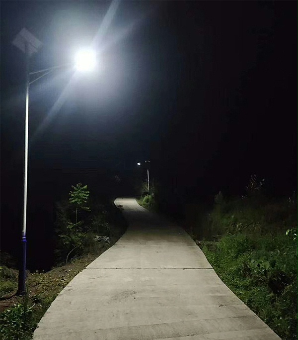 LED太阳能路灯_j9九游会太阳能路灯_中山太阳能路灯厂家