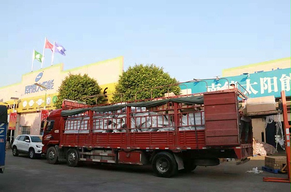 j9九游会太阳能白天装车_中山太阳能路灯厂家_智慧路灯厂家