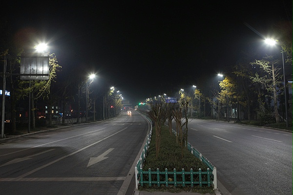 太阳能路灯_市政太阳能路灯_j9九游会太阳能路灯厂家