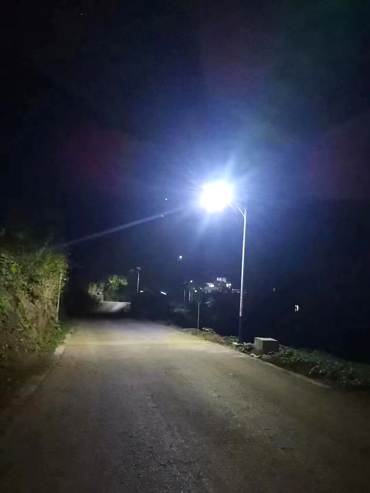 云南太阳能路灯_led太阳能路灯_j9九游会太阳能路灯厂家