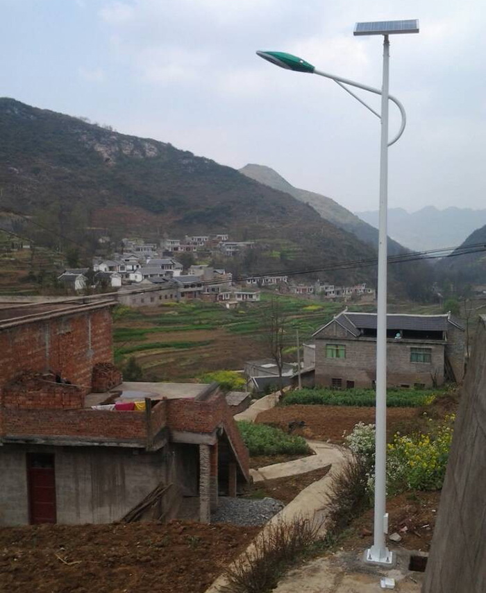 太阳能路灯 贵州太阳能路灯 j9九游会太阳能灯饰有限公司