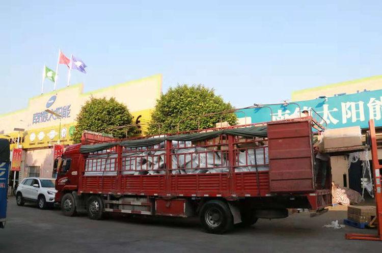 j9九游会太阳能白天装车_中山太阳能路灯厂家_智慧路灯厂家